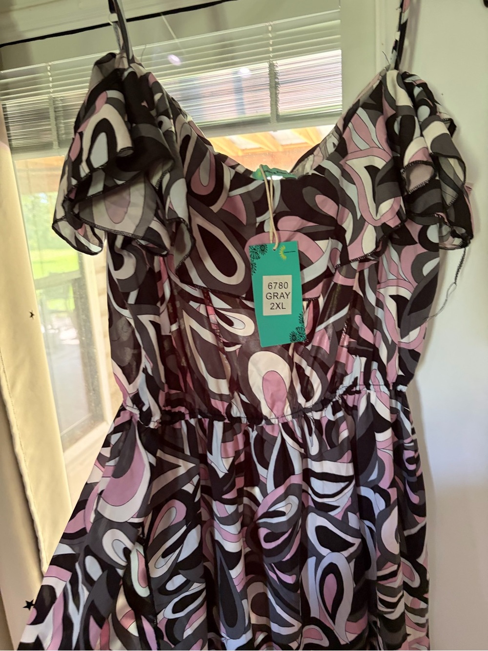 Gray & Pink Patterned Maxi Dress — Brand:
